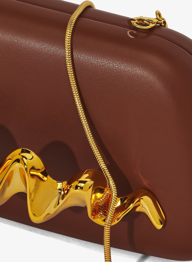 Namshi x Gold Accent Detailed Clutch - Image 3